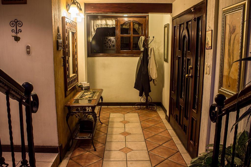 Mi Casa, Tu Casa Apartment Guatemala City ภายนอก รูปภาพ